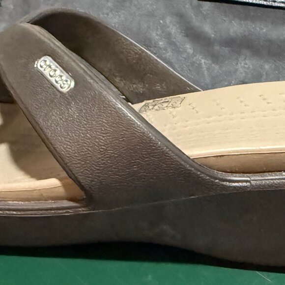 CROCS Women's Sandals - Black and Brown - Picture 6 of 12